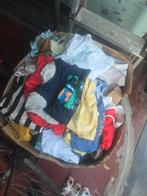 Doos baby kleertjes, Kinderen en Baby's, Ophalen