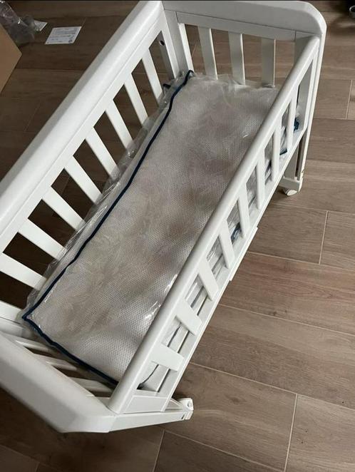 Co-sleeper TROLL, Kinderen en Baby's, Babywiegjes en Ledikanten, Gebruikt, Ledikant, Ophalen