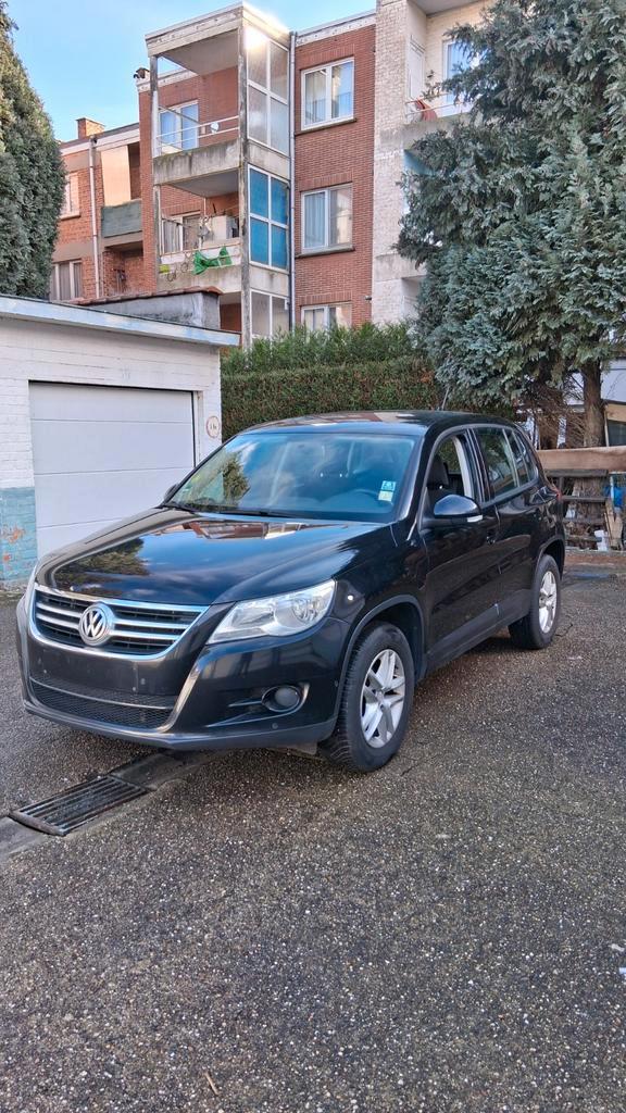 Tiguan diesel moteur 2.0 année 2011 350000km très bonne état, Autos, Volkswagen, Particulier, Tiguan, Bluetooth, Radio, Diesel