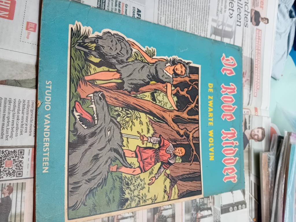 De rode ridder de zwarte wolvin, Willy Vandersteen, Eén stripboek, Ophalen, Gelezen