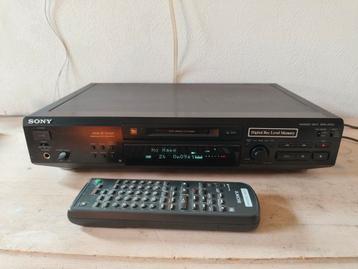 Sony mds-je520 beschikbaar voor biedingen