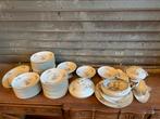 Antiek Frans Servies compleet, Antiek en Kunst, Ophalen