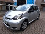TOYOTA AYGO 1.0 ESSENCE//30 000KLM//PREMIER PROPRIÉTAIRE, Auto's, Euro 5, Bedrijf, Handgeschakeld, Aygo