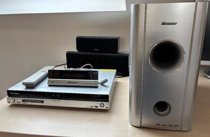 Pioneer DVD-recorder en 5.1 surround set, TV, Hi-fi & Vidéo, Ensembles home-cinéma, Utilisé, Lecteur DVD, Système 5.1, 70 watts ou plus