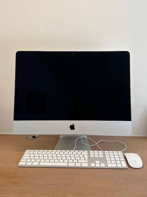 iMac 21,5 inch (eind 2012) 8 GB met toetsenbord en muis, Informatique & Logiciels, Apple Desktops, Utilisé, iMac, HDD, 2 à 3 Ghz