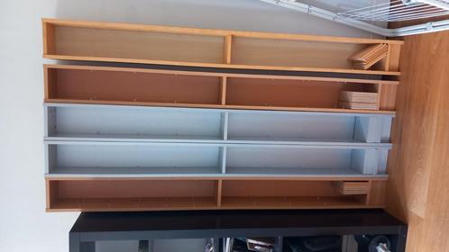 Lot 5 armoires IKEA Billy DVD – 2 grises et 3 effet bois, Huis en Inrichting, Kasten | Boekenkasten, Gebruikt, Ophalen