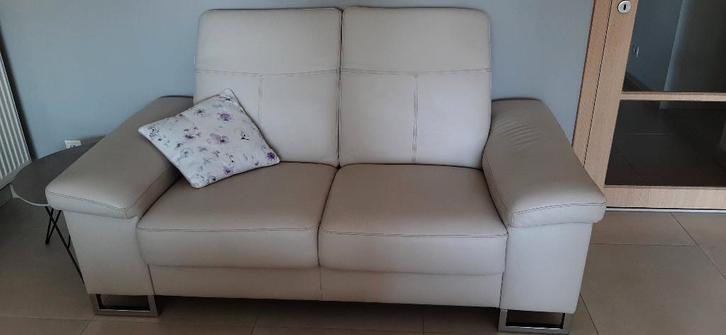 Salon, Huis en Inrichting, Zetels | Zetels, Zo goed als nieuw, Rechte bank, Tweepersoons, Leer, Ophalen