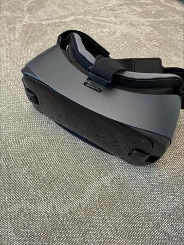 Samsung Gear VR met Controller Zwart, Games en Spelcomputers, Ophalen, Zo goed als nieuw, VR-bril, Telefoon