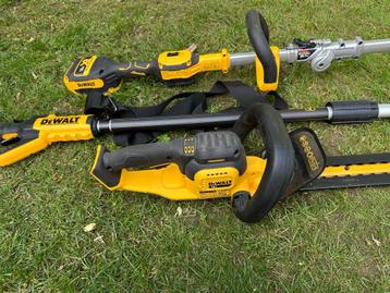 Dewalt set tuin gereedschap  beschikbaar voor biedingen