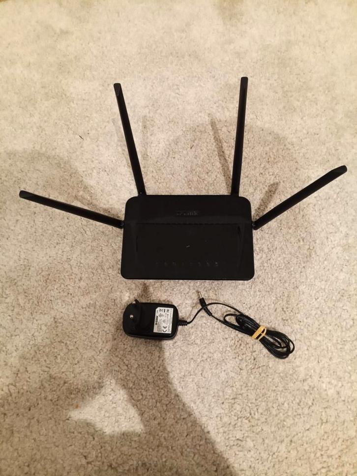 Routeur Wi-Fi D-Link DIR-842 – AC1200 Double Bande, Informatique & Logiciels, Routeurs & Modems, Utilisé, Routeur, Enlèvement ou Envoi