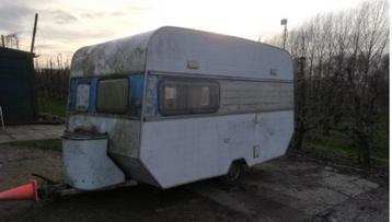 GEZOCHT ~ GEVRAAGD caravan max 750Kg beschikbaar voor biedingen