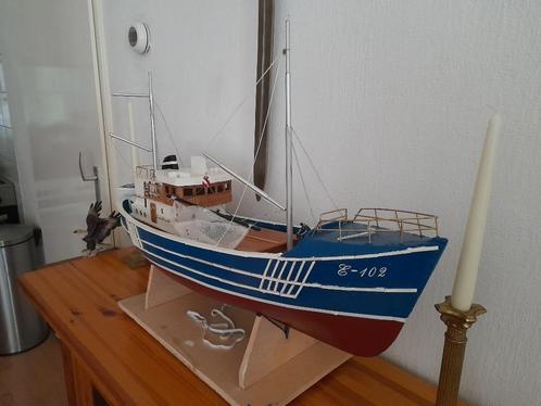② Tekoop. Unieke Rc houten bilingboats Progress1 trawler RTR — Modelbouw en 2dehands