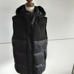 UNI dikkere bodywarmer afritsbare kap Xs eerder M tot L, Vêtements | Femmes, Blousons sans Manches, Enlèvement ou Envoi, Comme neuf