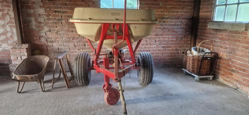Kunstmeststrooier op wielen, Zakelijke goederen, Landbouw | Werktuigen, Akkerbouw, Bollenteelt, Boomteelt, Fruitteelt, Serretuinbouw