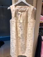 Kleed, Kleding | Dames, Gelegenheidskleding, Ophalen of Verzenden, Zo goed als nieuw, Maat 42/44 (L), Beige