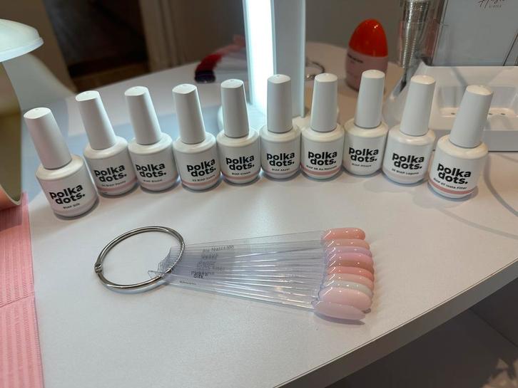 Biap - TPO Free - Polkadots, Bijoux, Sacs & Beauté, Beauté | Cosmétiques & Maquillage, Enlèvement