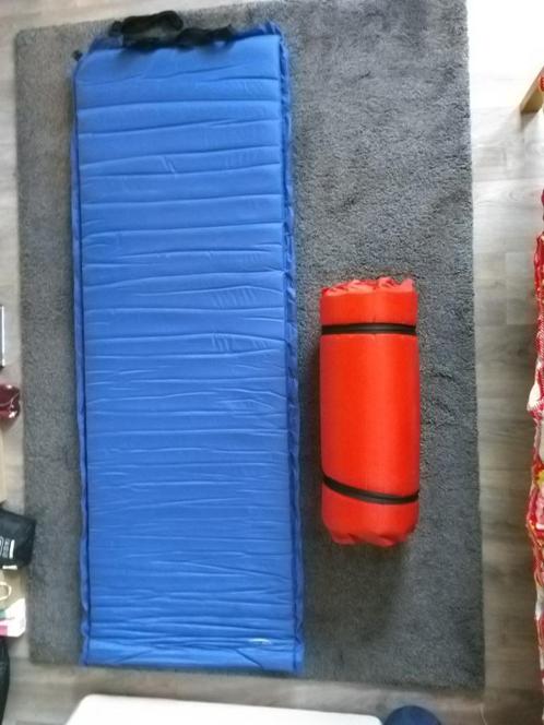 Zelfopblazende kampeermat 1- pers (5 euro/ stuk), Caravans en Kamperen, Slaapmatten, Zo goed als nieuw, Ophalen