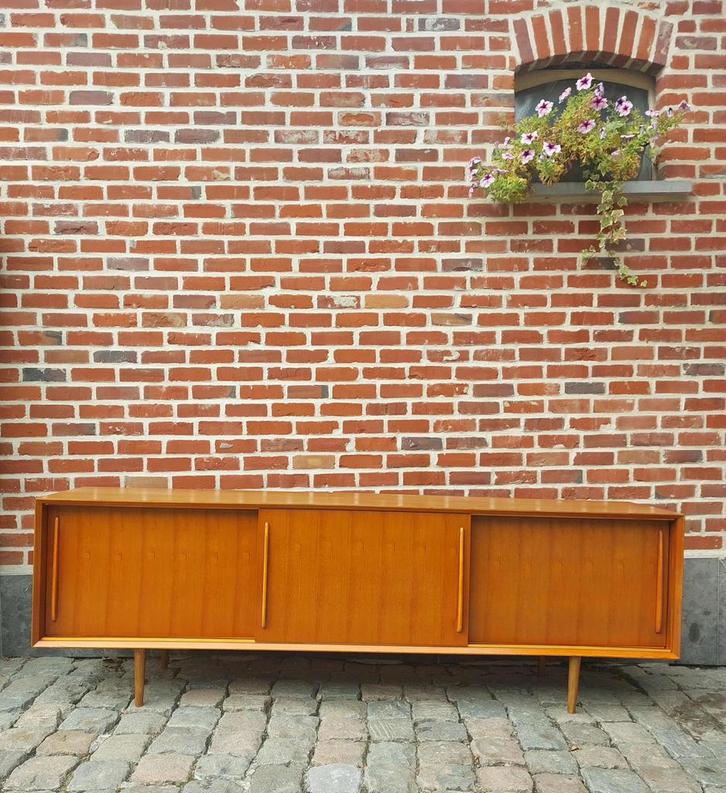 Vintage XXL dressoir, Huis en Inrichting, Kasten | Dressoirs, Zo goed als nieuw, Ophalen