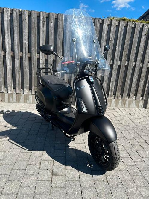 Vespa sprint A klasse Notte, Fietsen en Brommers, Scooters | Vespa, Klasse A (25 km/u), Ophalen