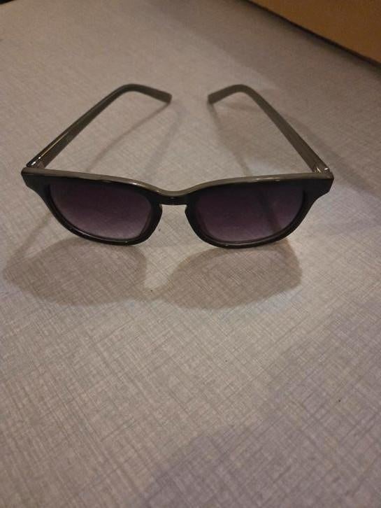 Vintage 70's zonnebril, Ophalen of Verzenden, Zo goed als nieuw, Zwart, Zonnebril