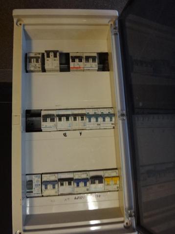Coffrets électrique plafonniers lampes, Enlèvement, Neuf, Câble ou Fil électrique