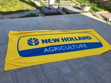Banner/vlag new holland  beschikbaar voor biedingen