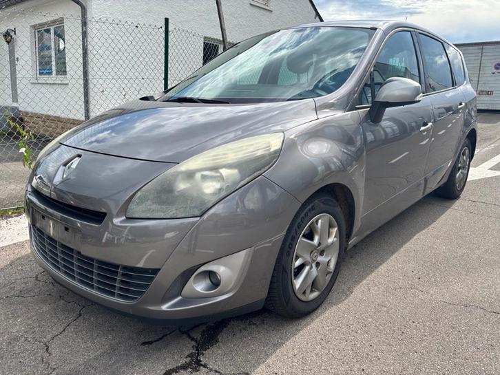 Renault Grand Scenic 1.5 dci 2011 frais carosserie, Auto's, Renault, Bedrijf, ABS, Airbags, Airconditioning, Boordcomputer, Centrale vergrendeling