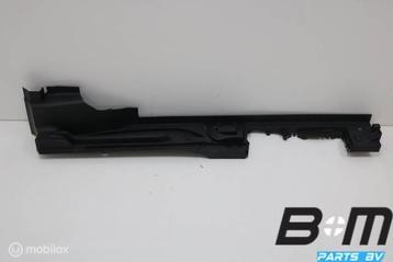 Steun bagageruimtevloer links VW Passat B8 3G9858831B beschikbaar voor biedingen