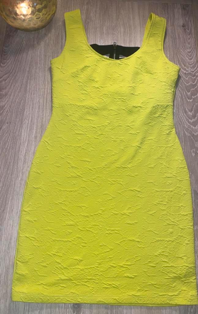 🔥 Kleurrijke, opvallende jurk - maat S, Kleding | Dames, Jurken, Zo goed als nieuw, Maat 36 (S), Ophalen of Verzenden