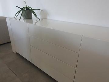 Dressoir Gloss 2 deuren en 4 laden, hoogglans wit, 228x58cm beschikbaar voor biedingen
