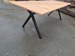 Eiken tafel met zwarte Y poten, Huis en Inrichting, Tafels | Eettafels, Ophalen