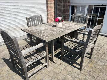 Tuinset hout beschikbaar voor biedingen