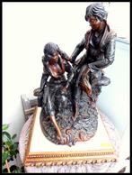 Bronzen Beeld op Marmeren Voet., Ophalen