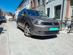 Vw touran- 7plaatsen- airco- onderhoudsboekje, Auto's, Euro 5, Parkeersensor, 4 cilinders, 7 zetels