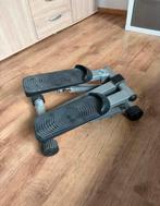Compacte steptrainer - ideaal voor thuisworkouts., Ophalen, Stepapparaat, Zo goed als nieuw, Metaal