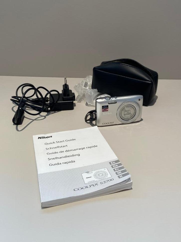 Nikon Coolpix s2700 ** in mooie staat**, Audio, Tv en Foto, Fotocamera's Digitaal, Zo goed als nieuw, Compact, Nikon, 4 t/m 7 keer