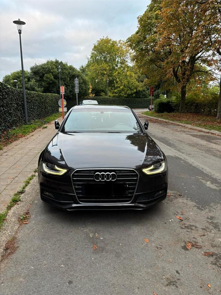 Audi A4 1.8 TFSI Automaat 3x s-line, Auto's, Audi, Particulier, A4, Cruise Control, Benzine, Berline, 5 deurs, Automaat, Zwart