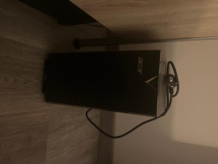 Tour Acer, Informatique & Logiciels, Ordinateurs de bureau, Comme neuf, Inconnu, SSD, 8 GB, Gaming, Enlèvement ou Envoi