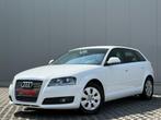Audi A3 Sportback 1.6 TDi Cruise Park.Sensor Leder Trekhaak, Euro 5, Zwart, 4 cilinders, Wit