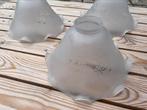 3 antieke glazen lamp kappen., Ophalen