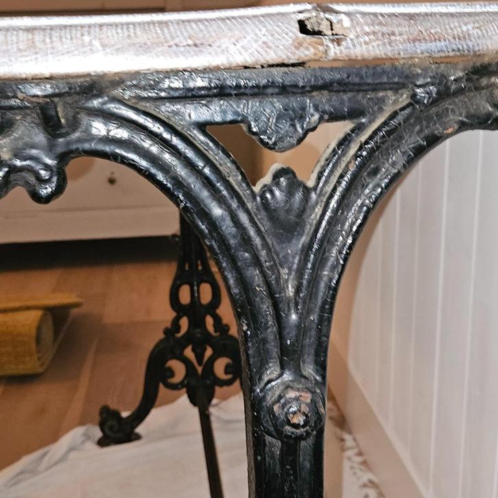 Oud echt bistrotafeltje, Antiek en Kunst, Curiosa en Brocante, Ophalen