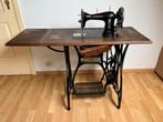 Jones C.B. British R 46795 vintage naaimachine, Ophalen