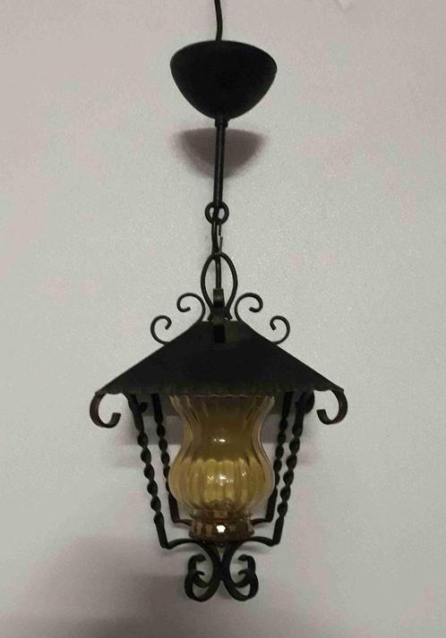 Lustre ancien en fer forgé (1 lampe), Huis en Inrichting, Lampen | Kroonluchters, Glas, Ophalen
