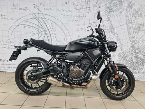 Yamaha Yamaha Naked XSR700 2021, Motos, Motos | Yamaha, Entreprise, Naked bike, plus de 35 kW