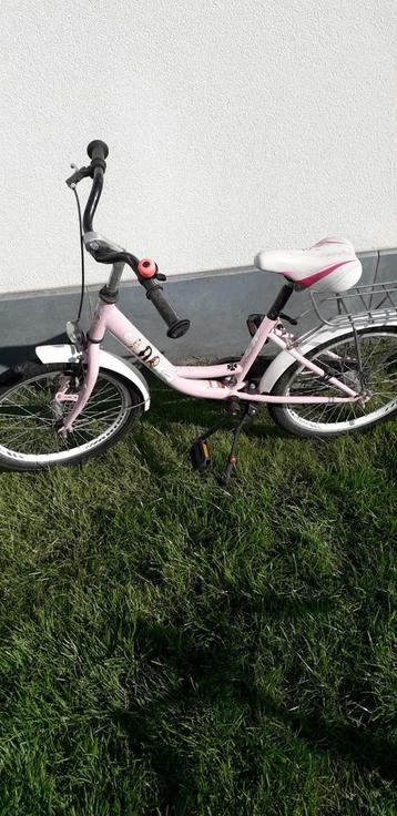 Zeer degelijke 20inch meisjesfiets te koop beschikbaar voor biedingen