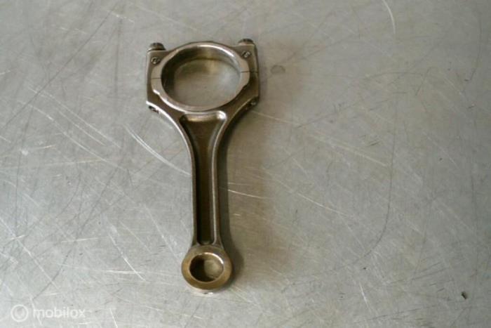 Drijfstang van een Audi RS5, Auto-onderdelen, Motor en Toebehoren, Audi, Gebruikt, 3 maanden garantie, Ophalen of Verzenden