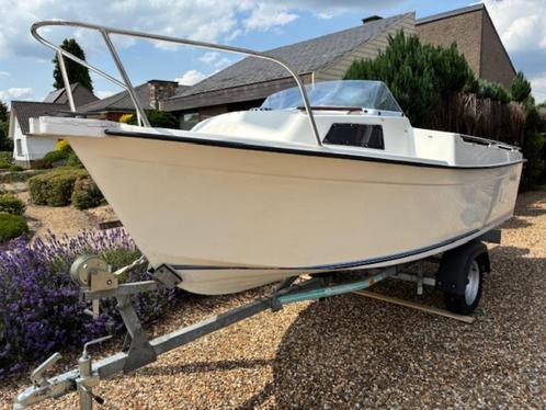 Motorboot Beneteau Californie 440, Watersport en Boten, Motorboten en Motorjachten, Gebruikt, Polyester, Tot 6 meter, Benzine