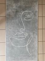 Tapis 150x80 cm, 100 à 150 cm, Gris, Utilisé, 50 à 100 cm