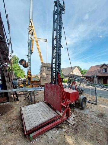 LMB 310TL uitschuifbare mast 220volt goed werkende staat beschikbaar voor biedingen