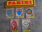 PANINI VOETBAL STICKERS WORLD CUP 82 WK EMBLEMEN 5X BADGES, Ophalen of Verzenden